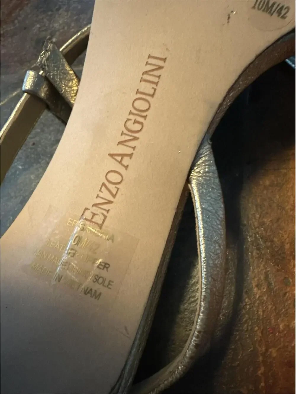 Enzo Angio Angiolini  Gold  STRAPPY DETAIL SANDAL  Sz 10/42 MADE in Vietnam